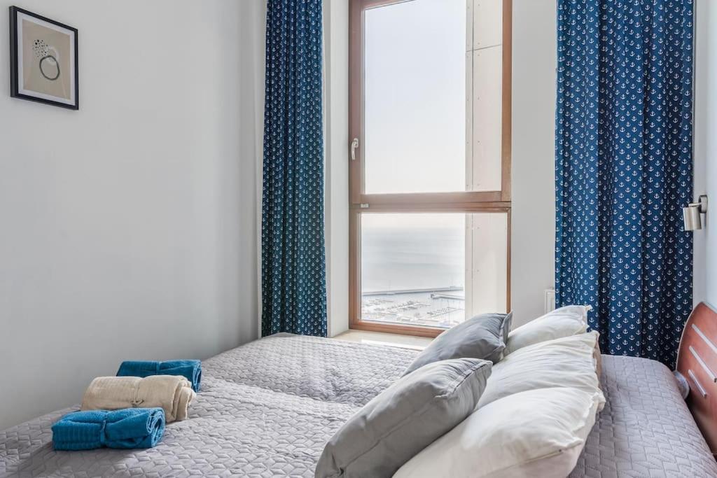 Golden Apartments An Hryniewickiego 6A Gdynia Luaran gambar
