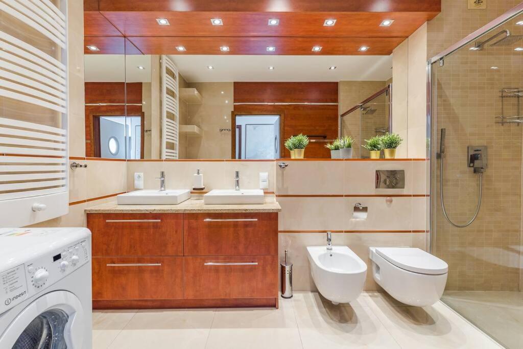 Golden Apartments An Hryniewickiego 6A Gdynia Luaran gambar